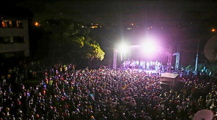 Thousands of Mbare residents turned out for the illegal New Year's Eve bash violating a government directive for people to avoid parties on the day